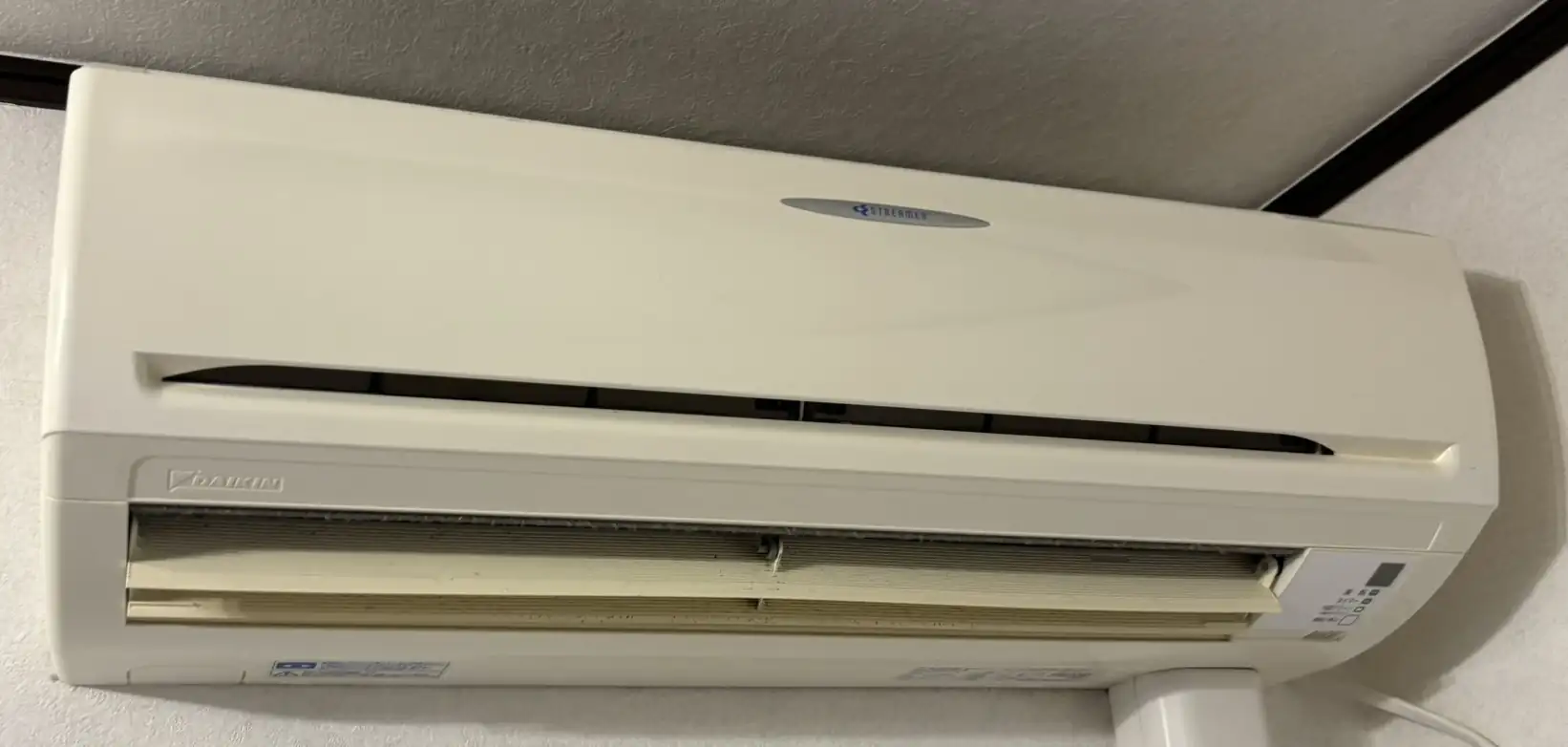 壁掛けエアコン(通常)